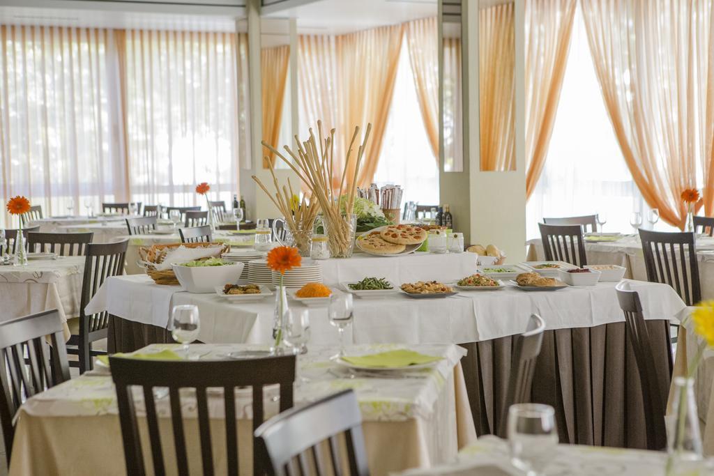 Hotel Villa Tosi Bellaria-Igea Marina Ngoại thất bức ảnh