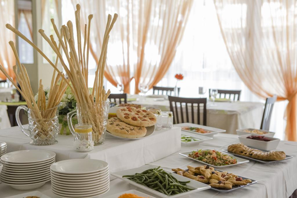 Hotel Villa Tosi Bellaria-Igea Marina Ngoại thất bức ảnh