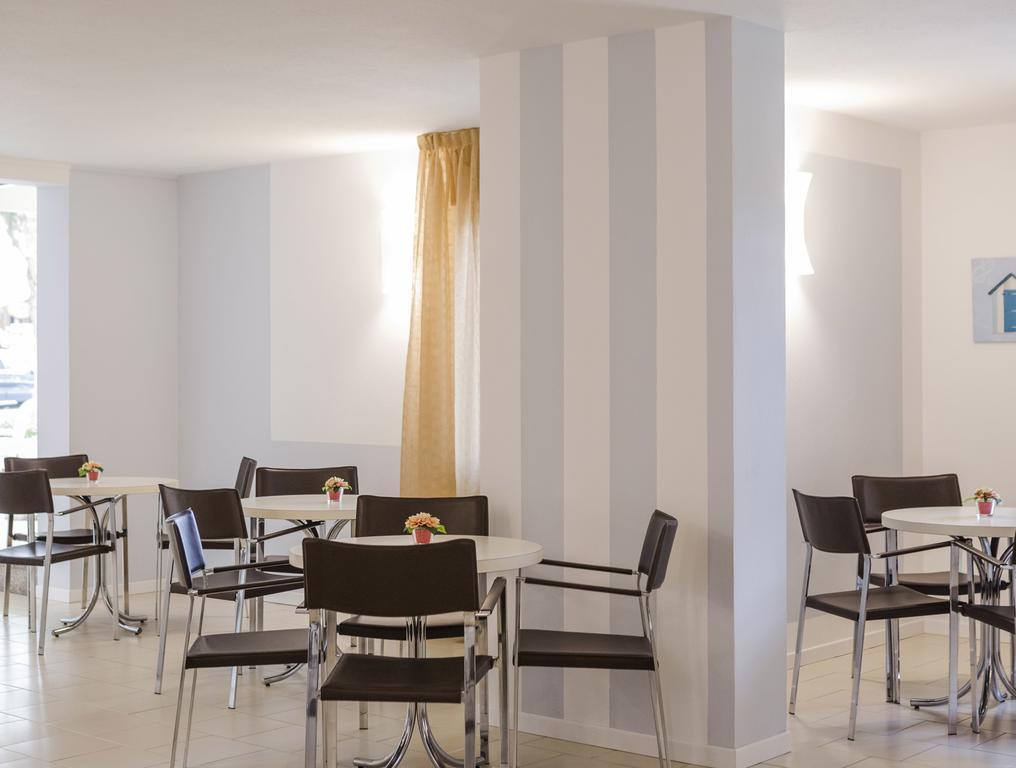 Hotel Villa Tosi Bellaria-Igea Marina Ngoại thất bức ảnh